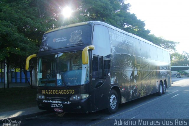 Nacional Expresso 32305 na cidade de Curitiba, Paraná, Brasil, por Adriano Moraes dos Reis. ID da foto: 1519184.