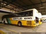 Empresa Gontijo de Transportes 10315 na cidade de Governador Valadares, Minas Gerais, Brasil, por Luiz Claudio . Número da foto: #1518891.