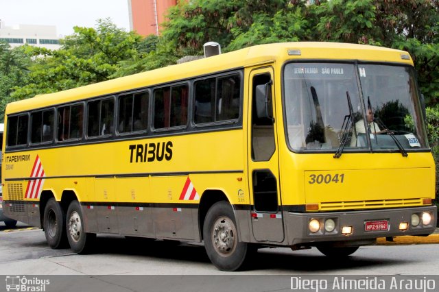 Viação Itapemirim 30041 na cidade de São Paulo, São Paulo, Brasil, por Diego Almeida Araujo. ID da foto: 1520811.