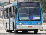 Viação Cidade Dutra 6 1795 na cidade de São Paulo, São Paulo, Brasil, por Eduardo Domingo Pallares Pereira. Número da foto: #:id.