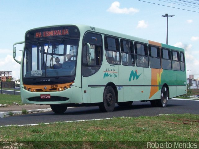 Empresa Circular de Marília 5038 na cidade de Marília, São Paulo, Brasil, por Roberto Mendes. Número da foto: #1521785.