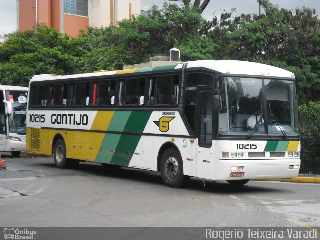 Empresa Gontijo de Transportes 10215 na cidade de São Paulo, São Paulo, Brasil, por Rogério Teixeira Varadi. ID da foto: 1523965.