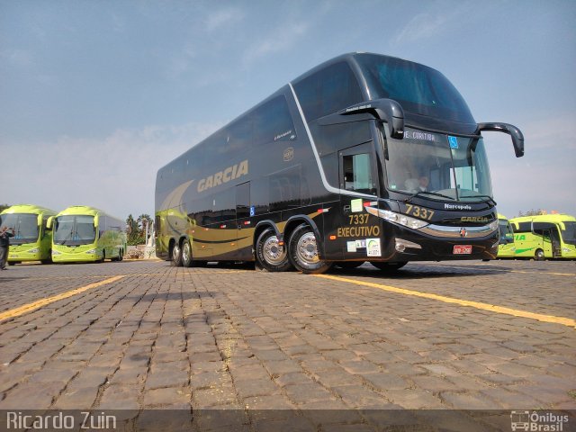 Viação Garcia 7337 na cidade de Londrina, Paraná, Brasil, por Ricardo Zuin. Número da foto: #2084593.