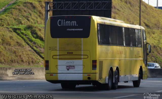 Viação Itapemirim 44043 na cidade de Jacareí, São Paulo, Brasil, por Vinicius Miranda. ID da foto: 2083944.