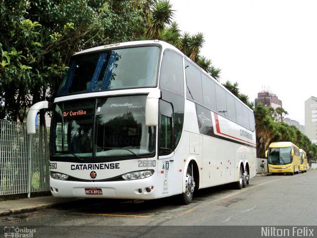 Auto Viação Catarinense 2690 na cidade de Curitiba, Paraná, Brasil, por Nilton Félix da Silva. Número da foto: #2105402.