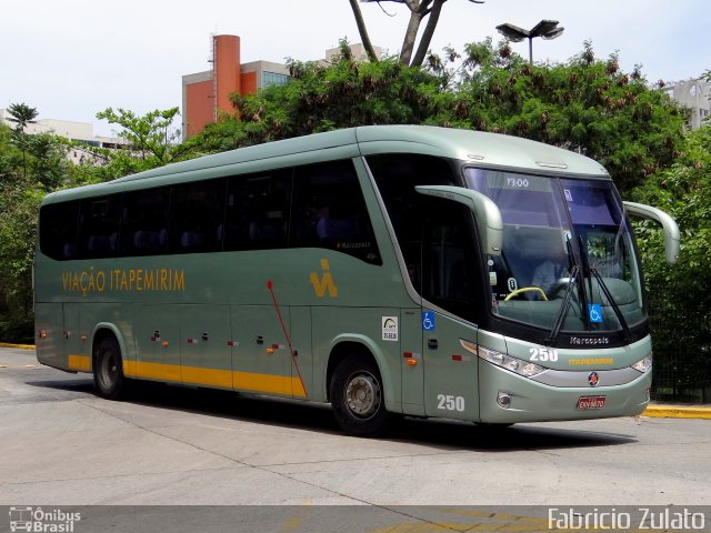 Viação Itapemirim 250 na cidade de São Paulo, São Paulo, Brasil, por Fabricio Zulato. Número da foto: #2108565.