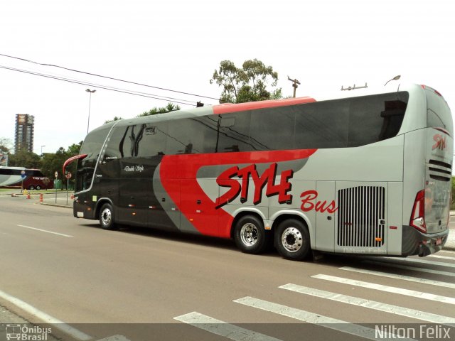 Style Bus 5000 na cidade de Curitiba, Paraná, Brasil, por Nilton Félix da Silva. Número da foto: #2109579.