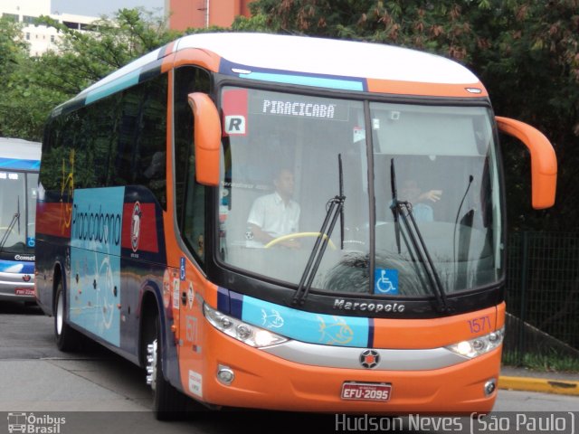 Viação Piracicabana 1571 na cidade de São Paulo, São Paulo, Brasil, por Hudson Neves. Número da foto: #2111169.