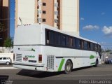 Ônibus Particulares 62100 na cidade de Teresina, Piauí, Brasil, por Pedro Alexandrino. Número da foto: #:id.