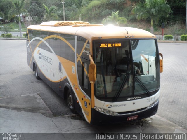 Viação Progresso 32315 na cidade de Paraíba do Sul, Rio de Janeiro, Brasil, por Hudson Neves. Número da foto: #2115176.