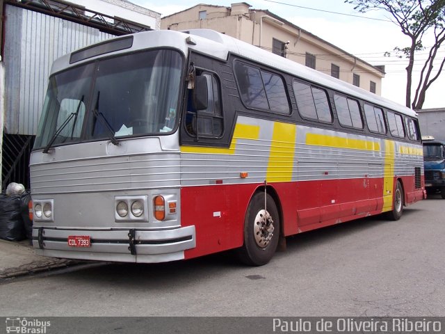 Ônibus Particulares 7393 na cidade de São Paulo, São Paulo, Brasil, por Paulo de Oliveira Ribeiro. Número da foto: #2116560.
