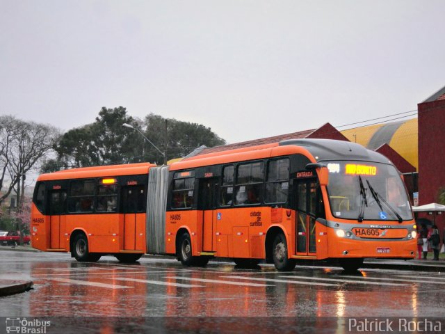 Auto Viação Redentor HA605 na cidade de Curitiba, Paraná, Brasil, por Patrick Rocha. ID da foto: 2118829.