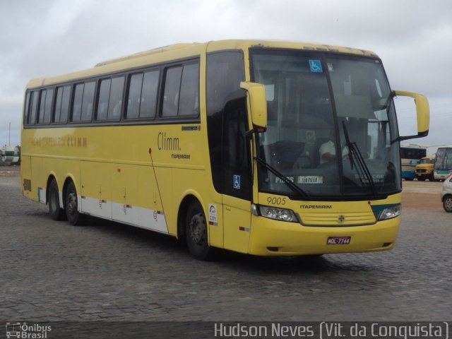 Viação Itapemirim 9005 na cidade de Vitória da Conquista, Bahia, Brasil, por Hudson Neves. ID da foto: 2121013.