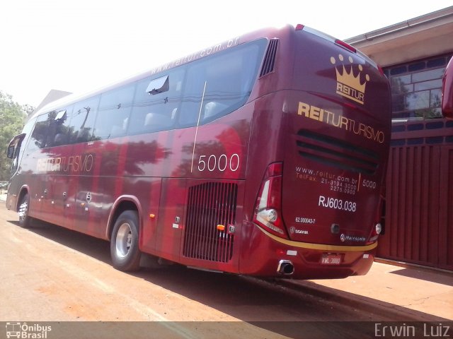 Reitur Turismo 5000 na cidade de Ribeirão Preto, São Paulo, Brasil, por Erwin  Luiz. Número da foto: #2086504.