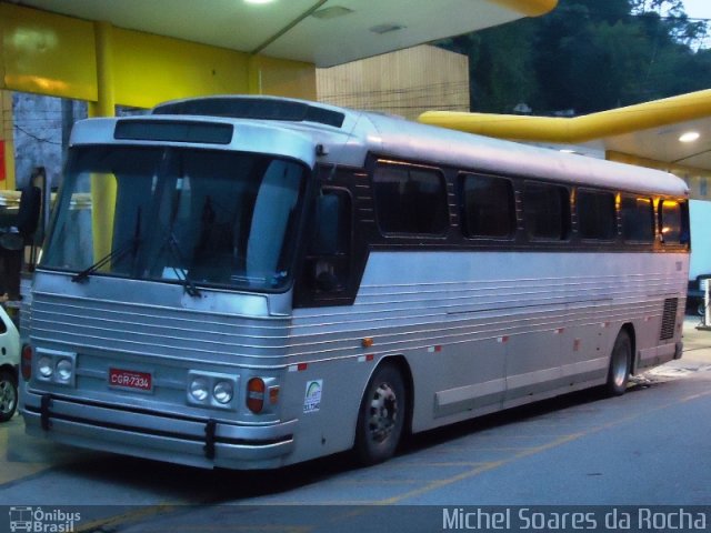 Ônibus Particulares 1334 na cidade de Petrópolis, Rio de Janeiro, Brasil, por Michel Soares da Rocha. ID da foto: 2123077.