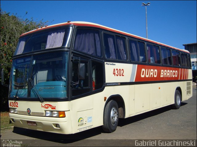 Viação Ouro Branco 4302 na cidade de Telêmaco Borba, Paraná, Brasil, por Gabriel Guachineski. Número da foto: #2122405.