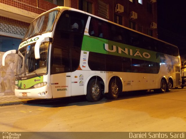 Empresa União de Transportes 4181 na cidade de Aparecida, São Paulo, Brasil, por Daniel Santos Sardi. Número da foto: #2123162.