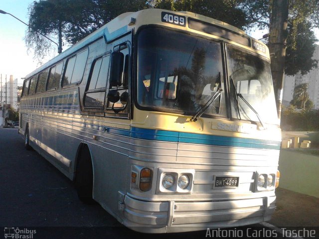 Ônibus Particulares 4099 na cidade de São Paulo, São Paulo, Brasil, por Adalberto Mattera. Número da foto: #2125078.