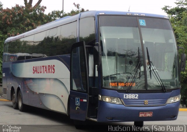 Viação Salutaris e Turismo 13882 na cidade de São Paulo, São Paulo, Brasil, por Hudson Neves. Número da foto: #2124965.