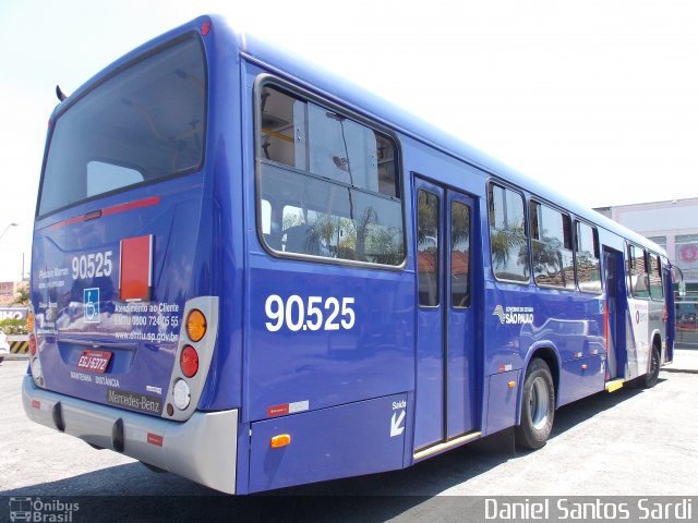 Empresa de Ônibus Pássaro Marron 90525 na cidade de Aparecida, São Paulo, Brasil, por Daniel Santos Sardi. Número da foto: #2125411.