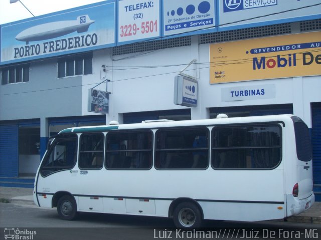 Viação Paula Santos 8070 na cidade de Juiz de Fora, Minas Gerais, Brasil, por Luiz Krolman. Número da foto: #2123441.