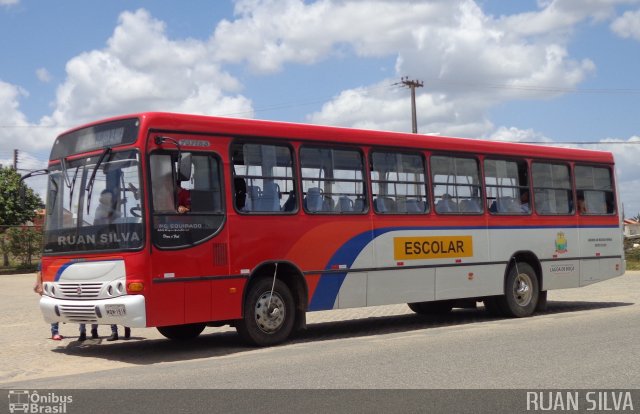 Escolares PPB1518 na cidade de Campina Grande, Paraíba, Brasil, por Ruan Silva. Número da foto: #2125733.