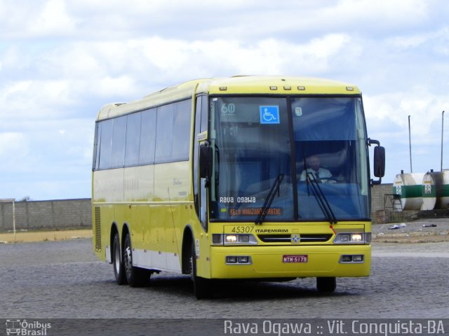 Viação Itapemirim 45307 na cidade de Vitória da Conquista, Bahia, Brasil, por Rava Ogawa. ID da foto: 2131362.