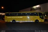 Viação Itapemirim 8221 na cidade de Rio de Janeiro, Rio de Janeiro, Brasil, por Ricardo Silva Monteiro. Número da foto: #2129797.