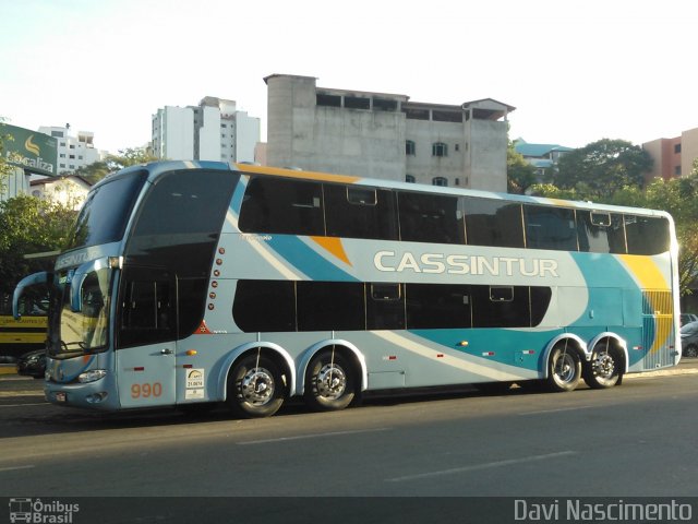 Cassintur 990 na cidade de Conselheiro Lafaiete, Minas Gerais, Brasil, por Davi Nascimento. Número da foto: #2132868.
