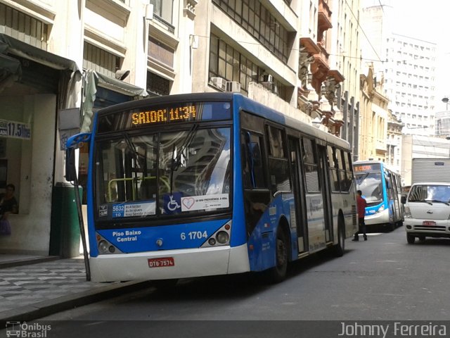 Viação Cidade Dutra 6 1704 na cidade de São Paulo, São Paulo, Brasil, por Johnny Ferreira. ID da foto: 2135302.