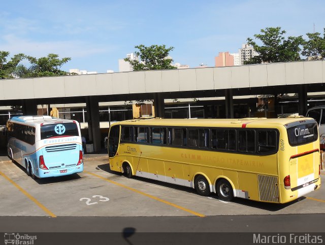 Viação Itapemirim 8069 na cidade de Ribeirão Preto, São Paulo, Brasil, por Marcio Freitas. ID da foto: 2139741.