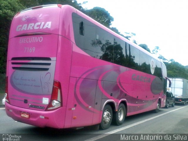 Viação Garcia 7169 na cidade de Cubatão, São Paulo, Brasil, por Marco Antonio da Silva. Número da foto: #2138415.