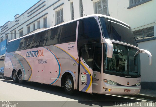 Centrosul Turismo 3005 na cidade de Santa Maria, Rio Grande do Sul, Brasil, por Cleverton Schmitt. Número da foto: #2140501.