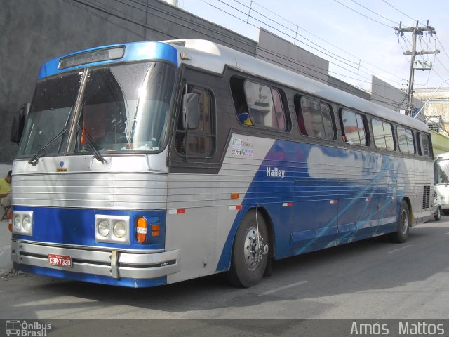 Ônibus Particulares 09 na cidade de Fortaleza, Ceará, Brasil, por Amós  Mattos. Número da foto: #2141905.