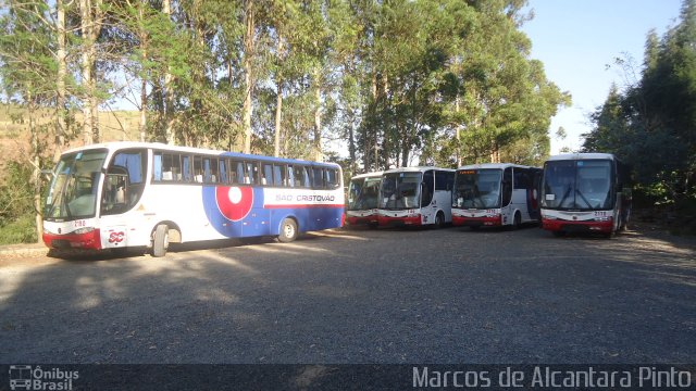 Viação São Cristóvão 2270 na cidade de Poços de Caldas, Minas Gerais, Brasil, por Marcos de Alcantara Pinto. Número da foto: #2088492.