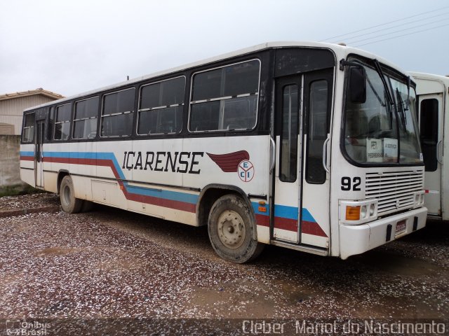 Expresso Coletivo Içarense 92 na cidade de Içara, Santa Catarina, Brasil, por Cleber  Mariot do Nascimento. Número da foto: #2088923.