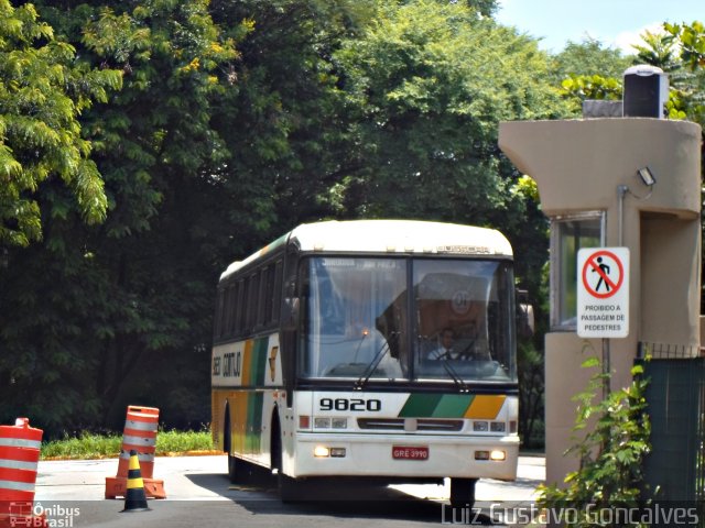 Empresa Gontijo de Transportes 9820 na cidade de São Paulo, São Paulo, Brasil, por Luiz Gustavo Goncalves. Número da foto: #2143952.