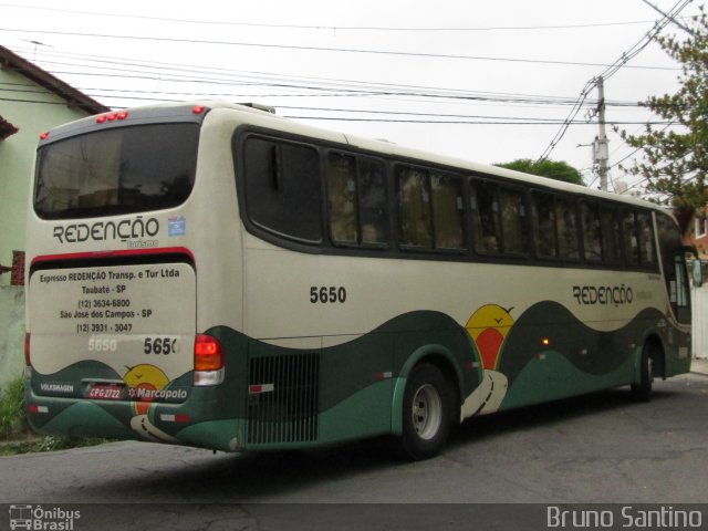 Redenção Turismo 5650 na cidade de Taboão da Serra, São Paulo, Brasil, por Bruno Santino. Número da foto: #2144818.