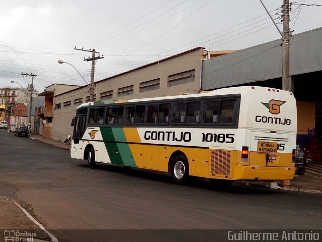 Empresa Gontijo de Transportes 10185 na cidade de Araxá, Minas Gerais, Brasil, por Guilherme Antonio. Número da foto: #2096651.
