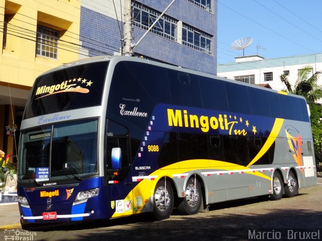 Mingoti Tur 9088 na cidade de Santa Cruz do Sul, Rio Grande do Sul, Brasil, por Marcio  Bruxel. Número da foto: #2096696.