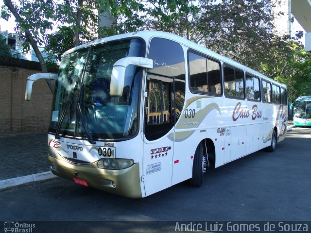 Caio Bus 030 na cidade de Aparecida, São Paulo, Brasil, por André Luiz Gomes de Souza. Número da foto: #2099094.