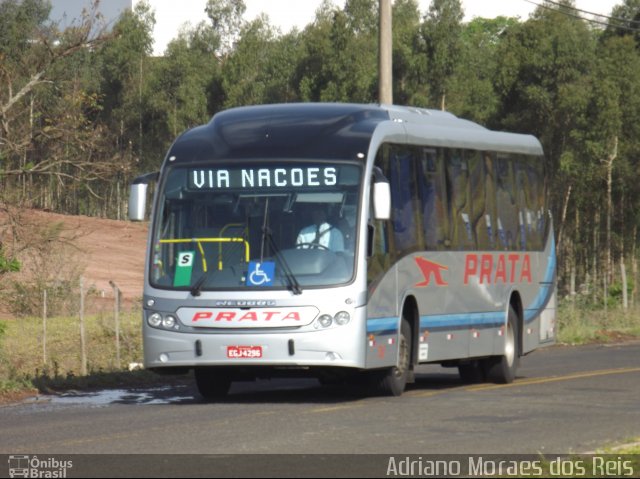 Expresso de Prata 1367 na cidade de Bauru, São Paulo, Brasil, por Adriano Moraes dos Reis. Número da foto: #2098907.