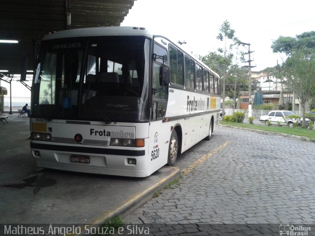 Frotanobre Transporte de Pessoal 5620 na cidade de Valença, Rio de Janeiro, Brasil, por Matheus Ângelo Souza e Silva. ID da foto: 2100341.