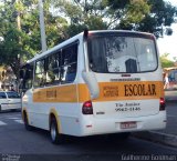 Escolares Tio Junior na cidade de Vitória, Espírito Santo, Brasil, por Guilherme Goldman. ID da foto: :id.