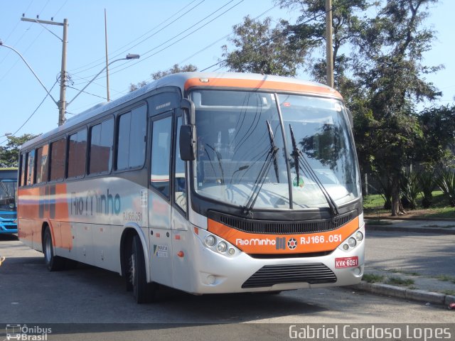 Transturismo Rio Minho RJ 166.051 na cidade de Niterói, Rio de Janeiro, Brasil, por Gabriel Cardoso Lopes. Número da foto: #2174609.