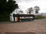 Ônibus Particulares 2000 na cidade de Diamantina, Minas Gerais, Brasil, por Breno Martins. Número da foto: #2173982.