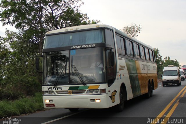 Empresa Gontijo de Transportes 15915 na cidade de Engenheiro Navarro, Minas Gerais, Brasil, por Andre  Lavor. ID da foto: 2175937.