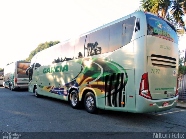 Viação Garcia 7897 na cidade de Curitiba, Paraná, Brasil, por Nilton Félix da Silva. Número da foto: #2175758.