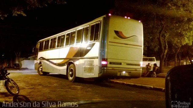 Ônibus Particulares  na cidade de Paranavaí, Paraná, Brasil, por Anderson da Silva Ramos. Número da foto: #2175424.
