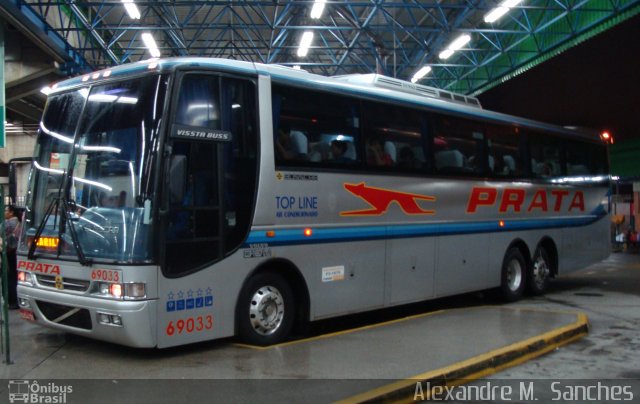 Expresso de Prata 69033 na cidade de São Paulo, São Paulo, Brasil, por Alexandre M.  Sanches. Número da foto: #2180448.